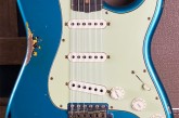 Fender 2022 Custom Shop 61 Stratocaster Heavy Relic Aged Ocean Turquoise over 3 Tone Sunburst-1.jpg